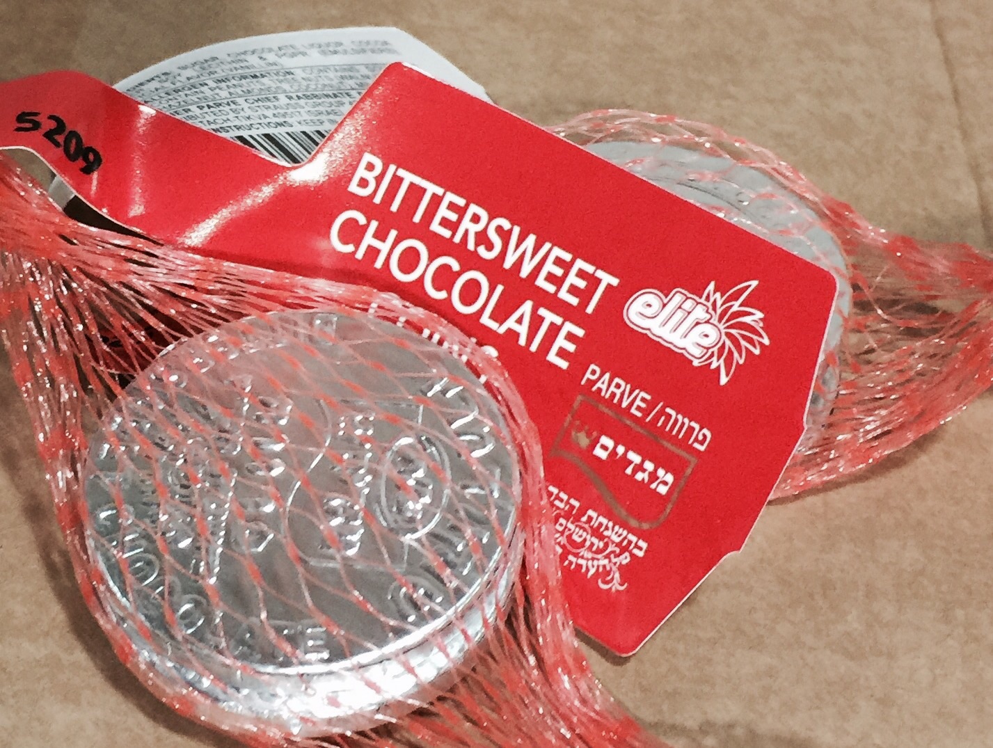 Wholesale DARK Chocolate Gelt Parve (CASE of 288 mesh bags)